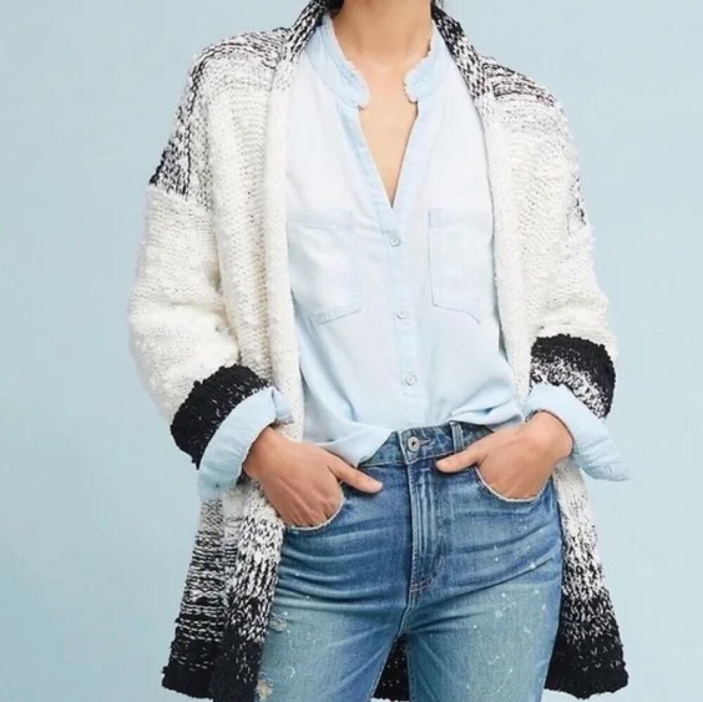 Anthropologie Akemi & Kin Black White Knit Sweater Cardigan size xs